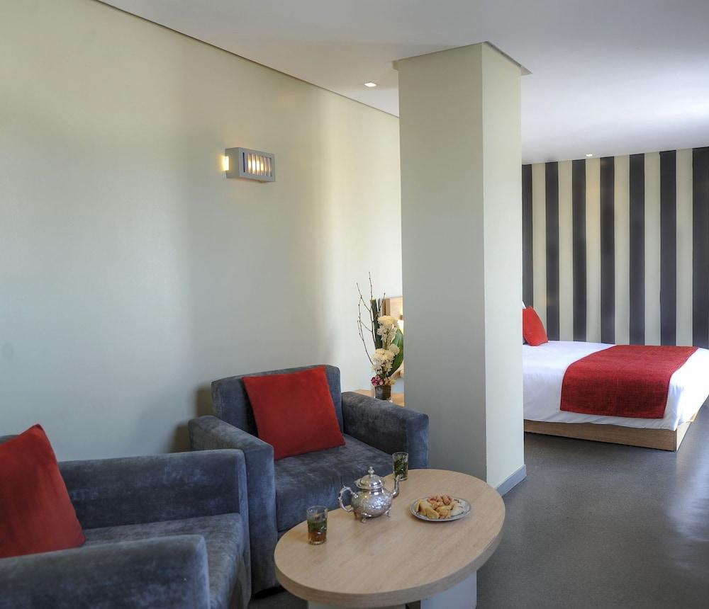 Manzil Hotel Касабланка Экстерьер фото